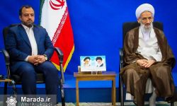 دیدار وزیر اقتصاد با نماینده ولی فقیه در مازندران