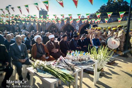 گزارش تصویری عطر افشانی مزار شهدا به مناسبت دهه فجر در مرکز مازندران