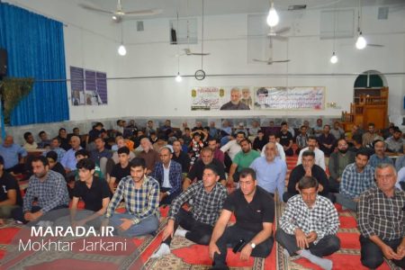 نشست تبیینی به مناسبت هفته دفاع مقدس در روستای عزت الدین / عکس