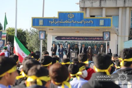 صبحگاه مشترک هفته بسیج دانش آموزی استان مازندران / عکس