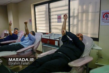 بسیج اصناف ساری پای کار اهداء خون به نیت نذری / عکس