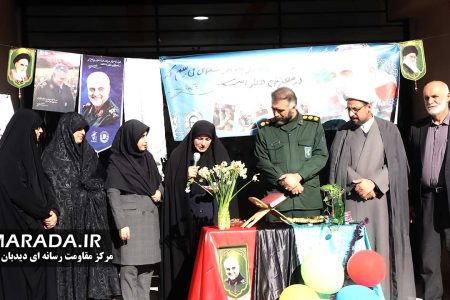 نکوداشت سرباز وظیفه به مناسبت دهه مقاومت در دبستان شهید کاظمی روستای عباس علی کش ساری / عکس