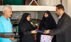 تجلیل از تولید کننده پوشاک در هفته بسیج اصناف